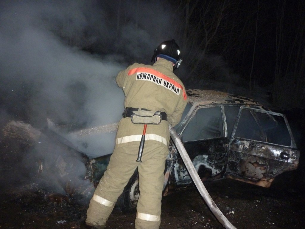 Пожарно-спасательные подразделения ликвидировали пожар в Медвежьегорском районе.